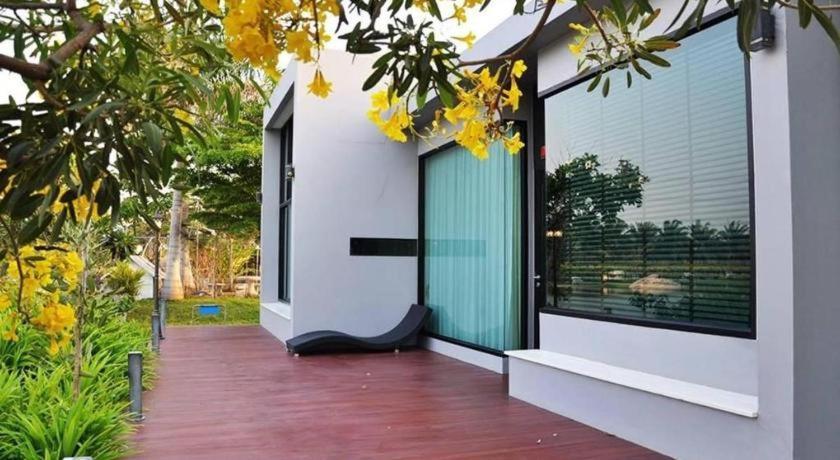 Thaiasia Goldensea Resort Phra Nakhon Si Ayutthaya Ngoại thất bức ảnh